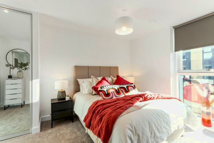 1 Bedroom Apartment To Rent In St Cecilia Street, Leeds, West Yorkshire, LS2