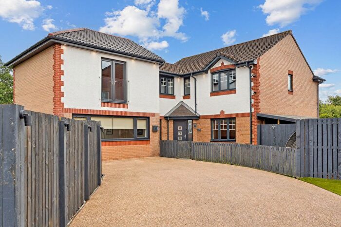4 Bedroom Detached House For Sale In Smith Close, Bishopbriggs, G64
