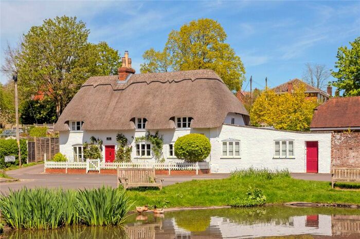 4 Bedroom Detached House For Sale In North Waltham, Basingstoke, Hampshire, RG25