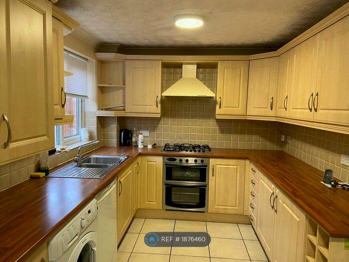 3 Bedroom Semi-Detached House To Rent In Marshmont Way, Birmingham, B23