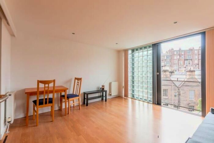 1 Bedroom Flat To Rent In Belford Road, Edinburgh, EH4