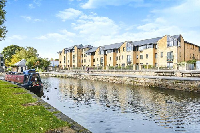 2 Bedroom Apartment To Rent In Spinners Court, Lancaster, LA1