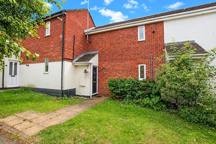 1 Bedroom Terraced House For Sale In Belgrave Road, Billericay, CM12