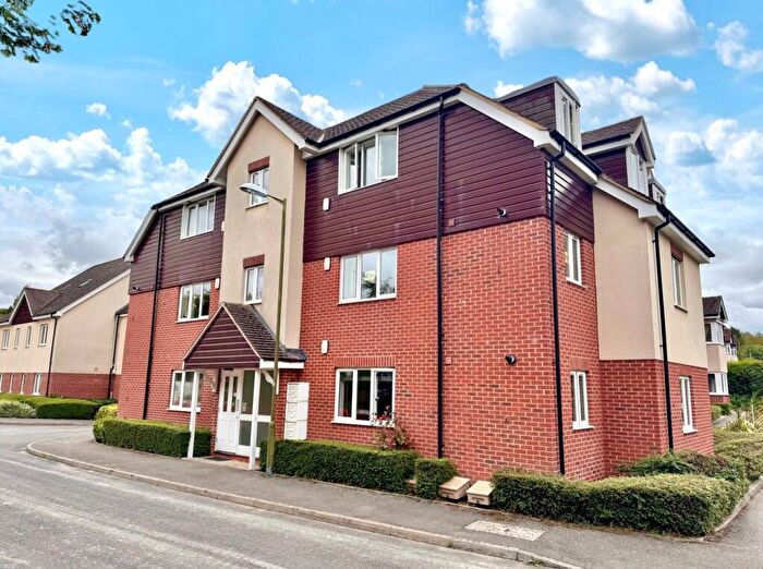 2 Bedroom Flat For Sale In Weston Way, Baldock, SG7