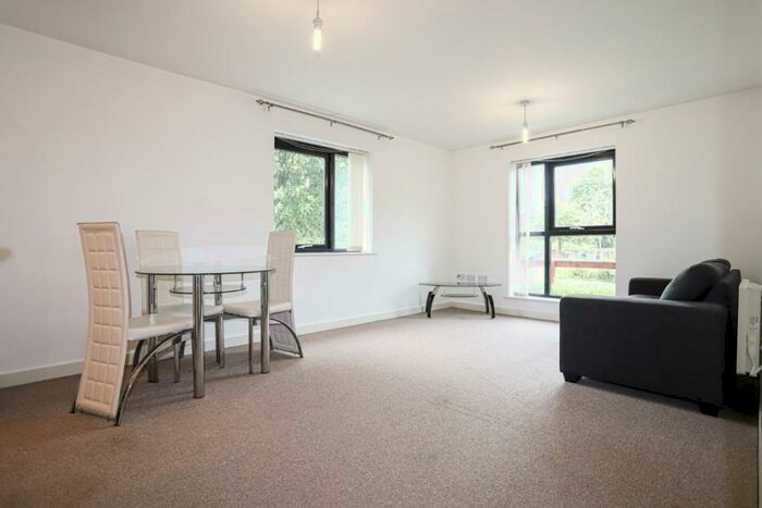 1 Bedroom Apartment To Rent In Salford, M5