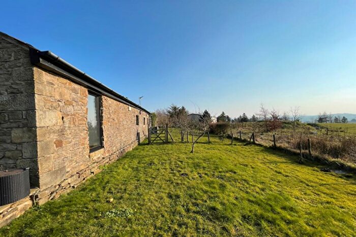 2 Bedroom Apartment To Rent In Rowarth, High Peak, SK22