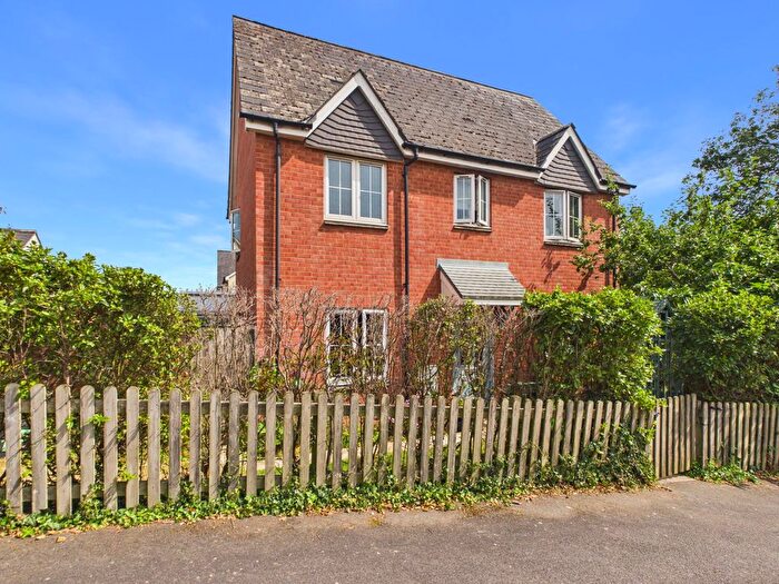 3 Bedroom End Terrace House For Sale In Betjeman Close, Sidmouth, EX10