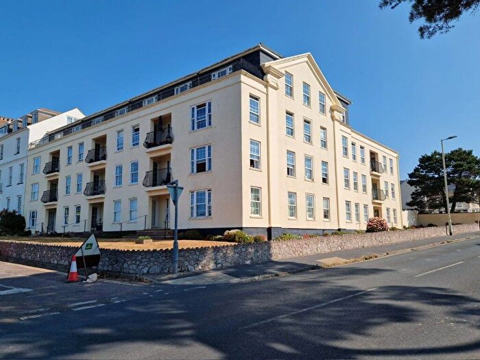 2 Bedroom Flat For Sale In Louisa Place, Exmouth, EX8