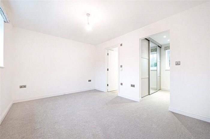 2 Bedroom Bungalow For Sale In Orchard Way, Bramley, Tadley, Hampshire, RG26
