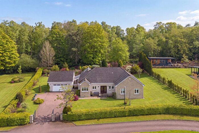 4 Bedroom Detached Bungalow For Sale In Dollarbeg Park, Dollar, FK14