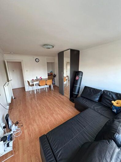 2 Bedroom Property To Rent In Mead Place, London, E9