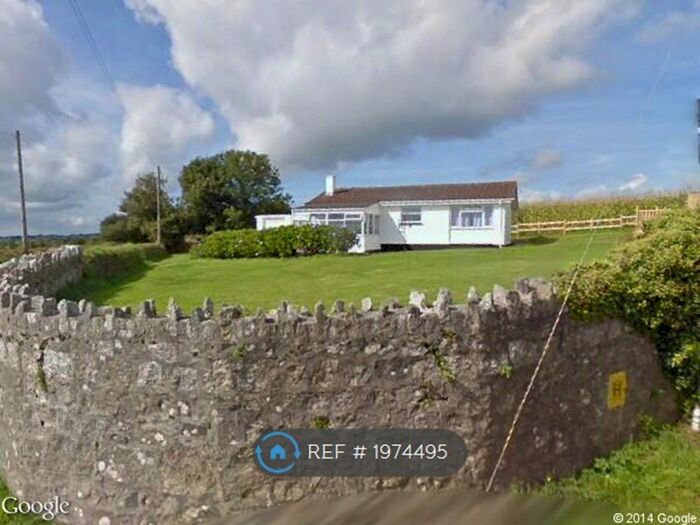 3 Bedroom Bungalow To Rent In Luxulyan Road, Par, Nr. St. Austell, PL24