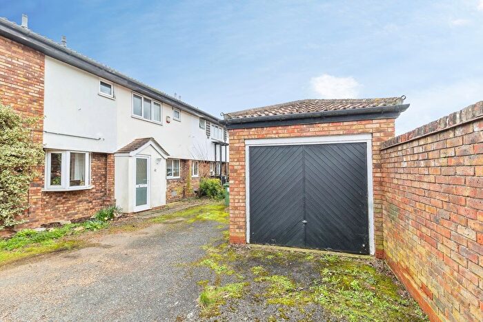 2 Bedroom Terraced House For Sale In Quinton Drive, Bradwell, Milton Keynes, Buckinghamshire, MK13