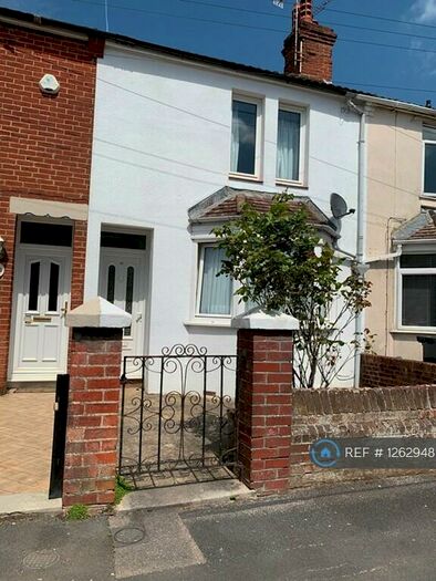 3 Bedroom Terraced House To Rent In Northlands Road, Eastleigh, SO50