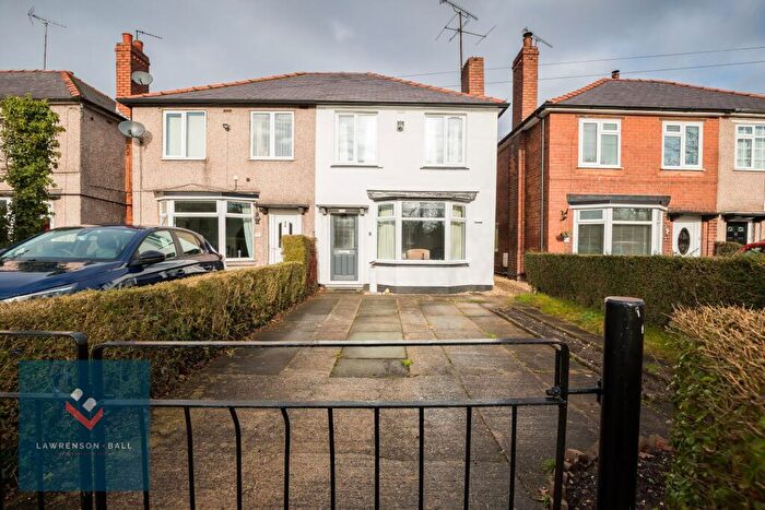 3 Bedroom Semi-Detached House For Sale In Strawberry Way East, Backford, CH1