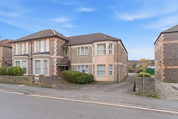 2 Bedroom Flat To Rent In Flat, Royston Lodge, Walliscote Road, Weston-Super-Mare, BS23