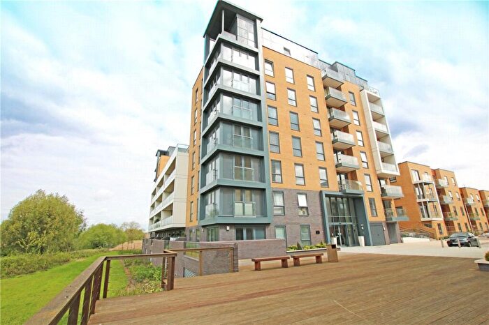 2 Bedroom Apartment To Rent In Skylark House, Drake Way, Reading, Berkshire, RG2