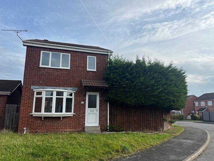 3 Bedroom House To Rent In Highfields Drive, North Wingfield, Chesterfield, S42