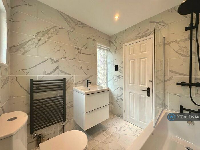 2 Bedroom Terraced House To Rent In Carew Road, Mitcham, CR4