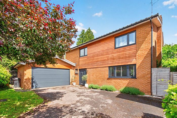 4 Bedroom Detached House For Sale In Thurston Gate, Peterborough, PE3