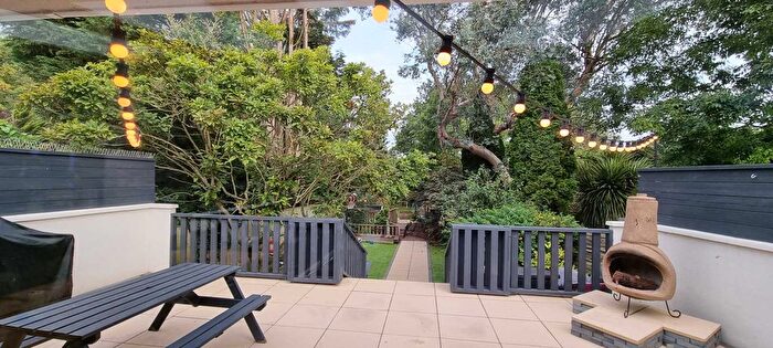 5 Bedroom Detached House To Rent In Curtis Road, Epsom, KT19