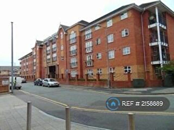 1 Bedroom Flat To Rent In Noble Court, Slough, SL2
