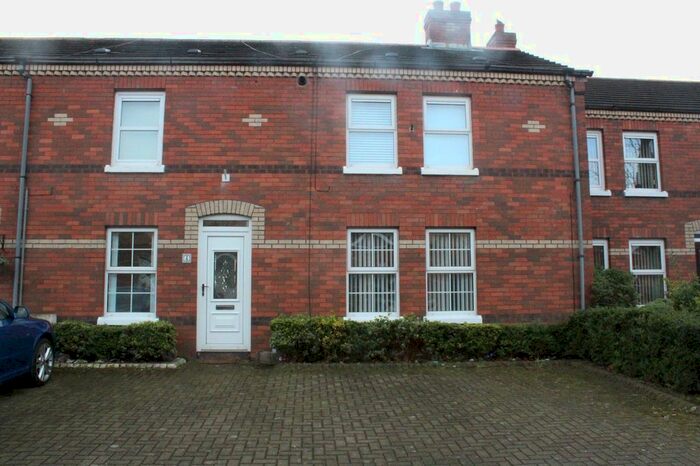 2 Bedroom Flat To Rent In Hornby Parade, Belfast, County Antrim, BT5