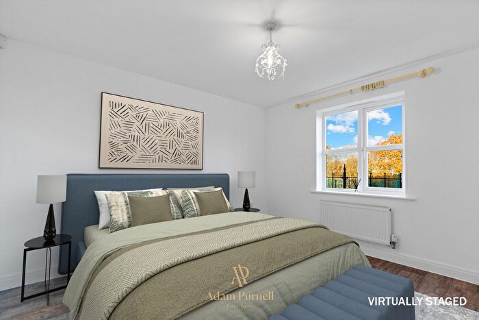 2 Bedroom Flat For Sale In Pickering Place, Burbage, LE10