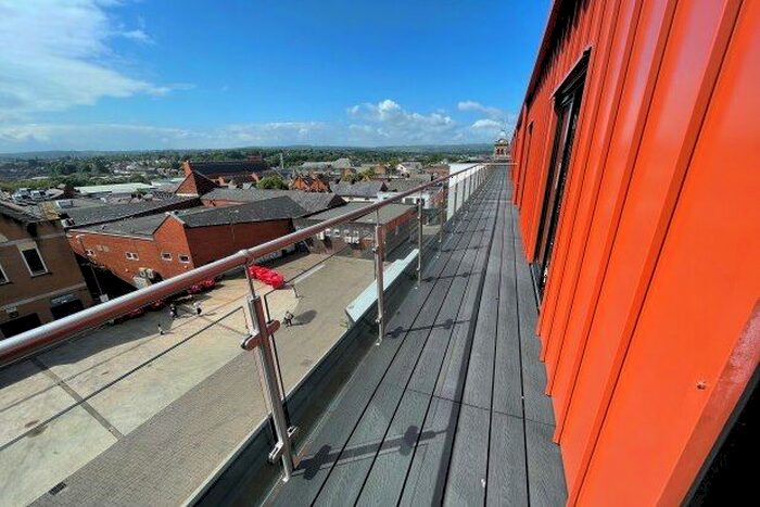 1 Bedroom Flat To Rent In Burlington Street, Chesterfield, S40