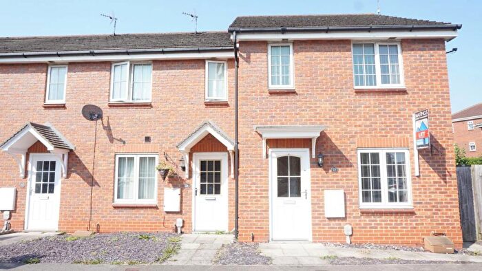 3 Bedroom Semi-Detached House To Rent In Calthwaite Drive, Brough, HU15