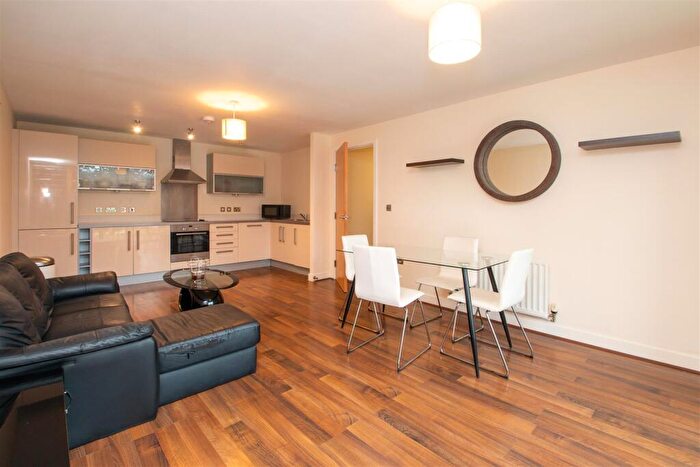 2 Bedroom House To Rent In Jasper House, Merrivale Mews, Milton Keynes, MK9