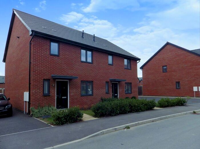 3 Bedroom Semi-Detached House To Rent In Furrow Crescent, Witney, Oxfordshire, OX29