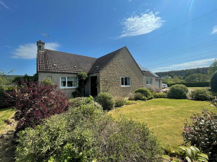 3 Bedroom Bungalow For Sale In Bydand, Dallas, IV36