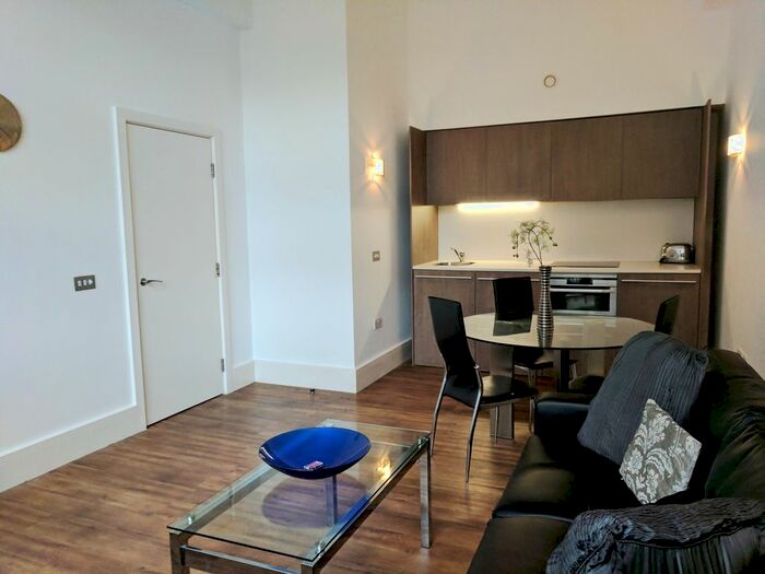 2 Bedroom Flat To Rent In Newhall Street, Birmingham, B3