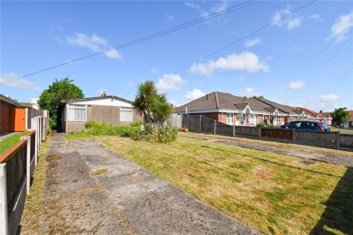 2 Bedroom Bungalow For Sale In Somerville Crescent, Ellesmere Port, Cheshire, CH65