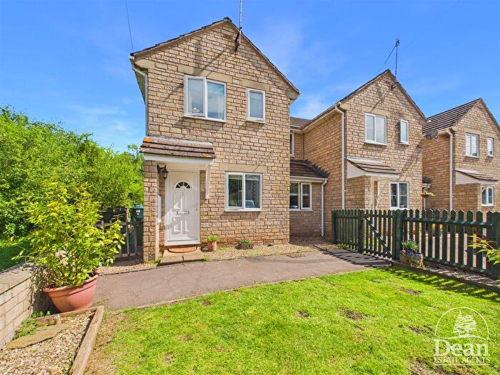 3 Bedroom End Terrace House For Sale In Lower Cross, Clearwell, Coleford, GL16