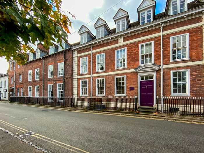 1 Bedroom Flat To Rent In Manor House, High Street, Bewdley, DY12