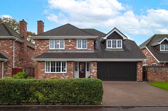 4 Bedroom Detached House For Sale In St. Vincent Drive, Hartford, CW8