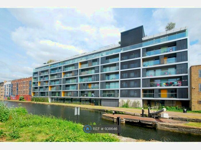 2 Bedroom Flat To Rent In Candy Wharf, London, E3