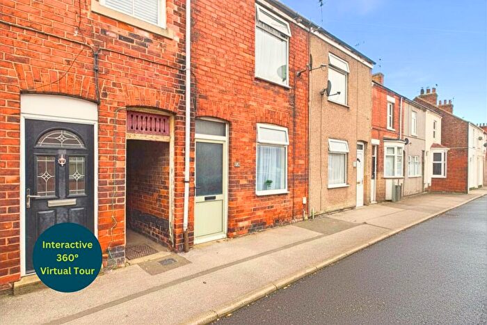 3 Bedroom Terraced House For Sale In Far Ings Road, Barton-upon-Humber, North Lincolnshire, DN18