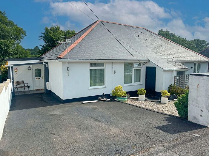 3 Bedroom Semi-Detached Bungalow For Sale In St. Marys Park, Paignton, TQ4