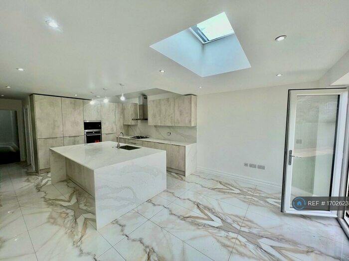 5 Bedroom Terraced House To Rent In Crystal Palace Road, London, SE22