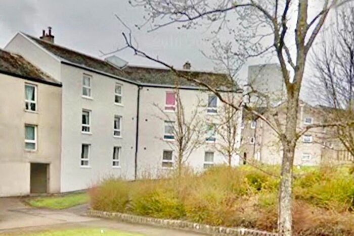 2 Bedroom Flat To Rent In Kyle Road, Cumbernauld, Glasgow, G67