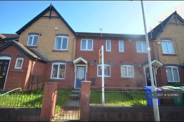 2 Bedroom Terraced House To Rent In Beamsley Drive, Manchester, M22