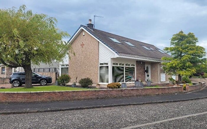 5 Bedroom Bungalow For Sale In Cheviot Place, Grangemouth, FK3