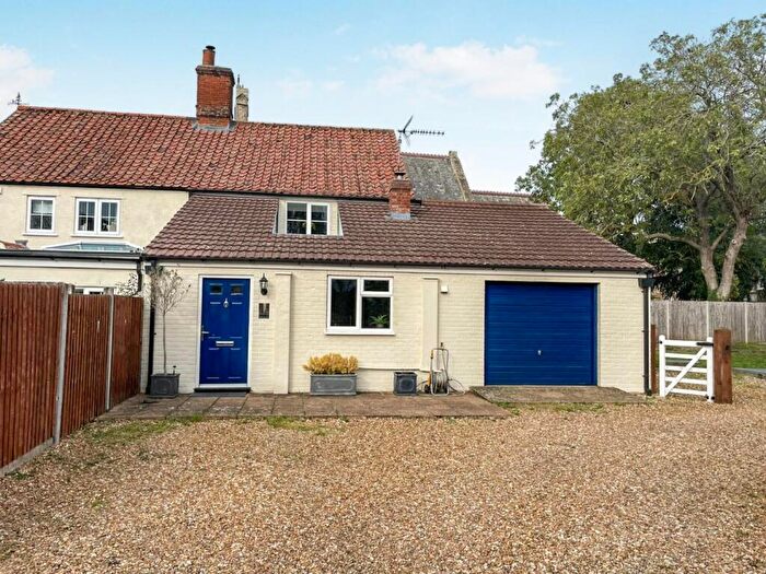 2 Bedroom Semi-Detached House For Sale In High Street, Stoke Ferry, PE33