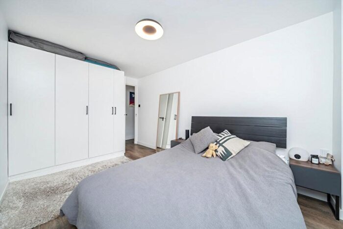 1 Bedroom Flat For Sale In Leather Lane, Clerkenwell, EC1N - Photo 3