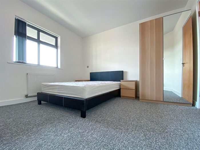 2 Bedroom Apartment To Rent In Southpoint, Lane End Road, Burnage, M19