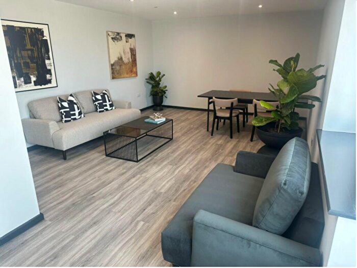 1 Bedroom Apartment To Rent In All Six House, James Street, Liverpool, Merseyside, L2