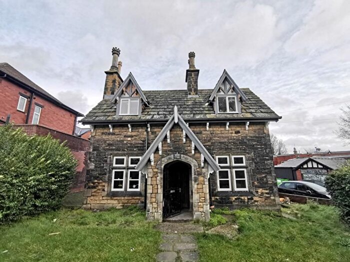 3 Bedroom Terraced House To Rent In Ash Crescent, Headingley, Leeds, LS6
